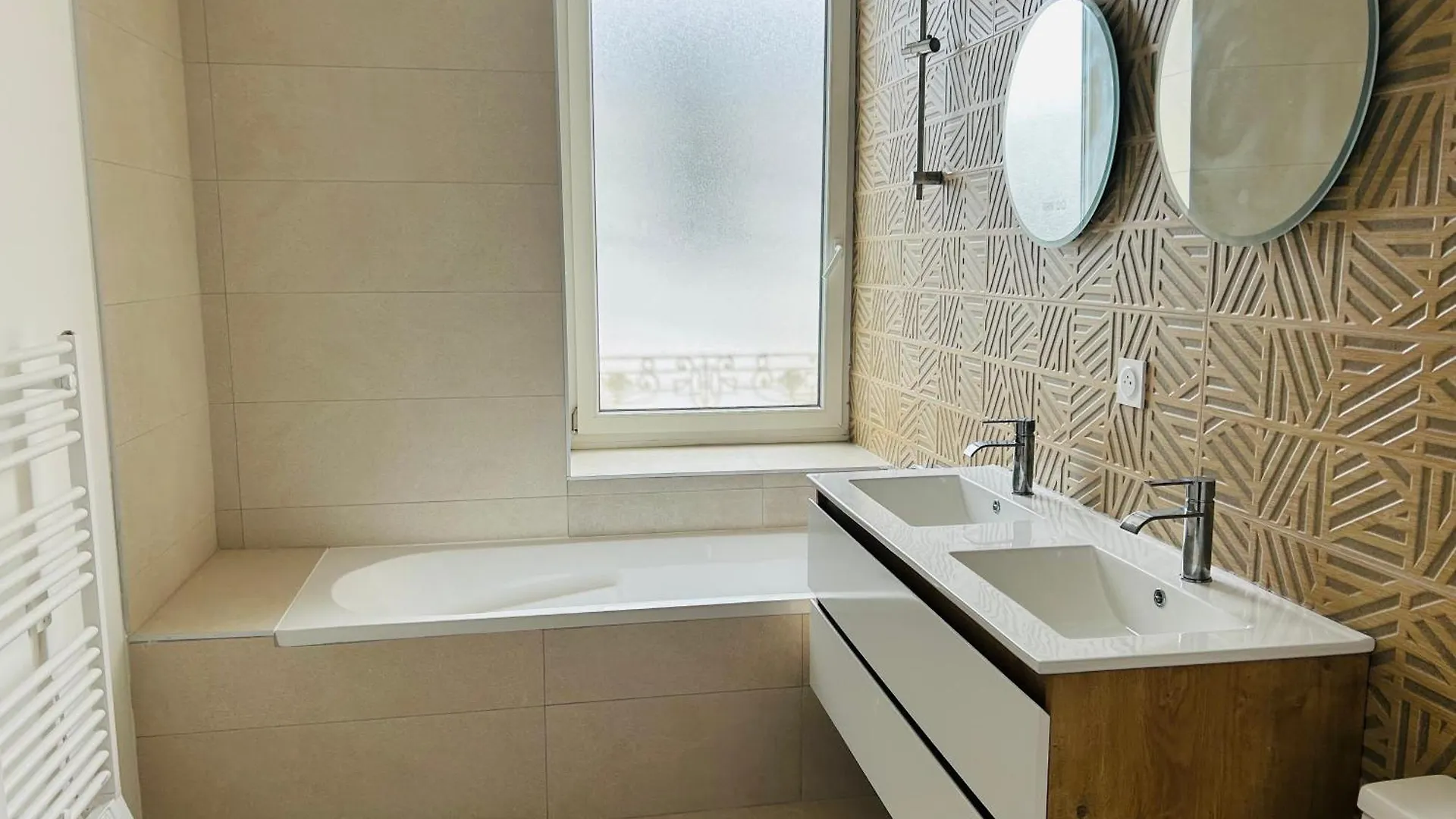 Apartament Magnifique T4 En Centre Ville Lorient